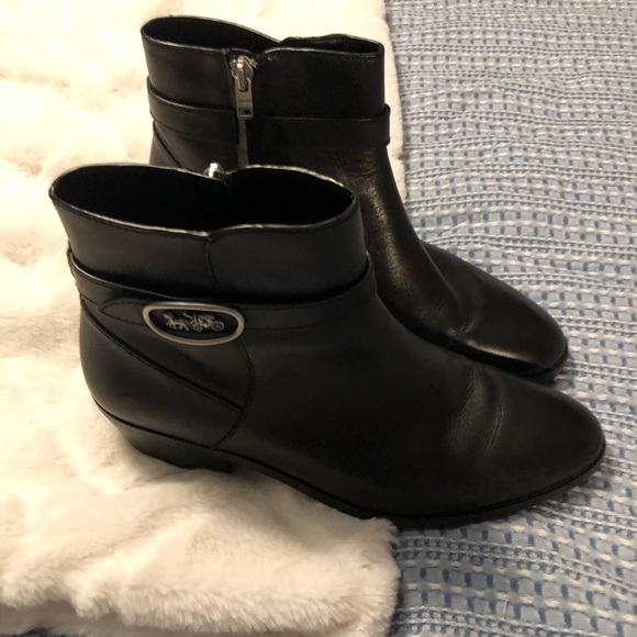 EUC Coach Debi Bootie Wore A Couple Of Times I Don’t Have The Box Price Is Firm - Picture 6 of 8